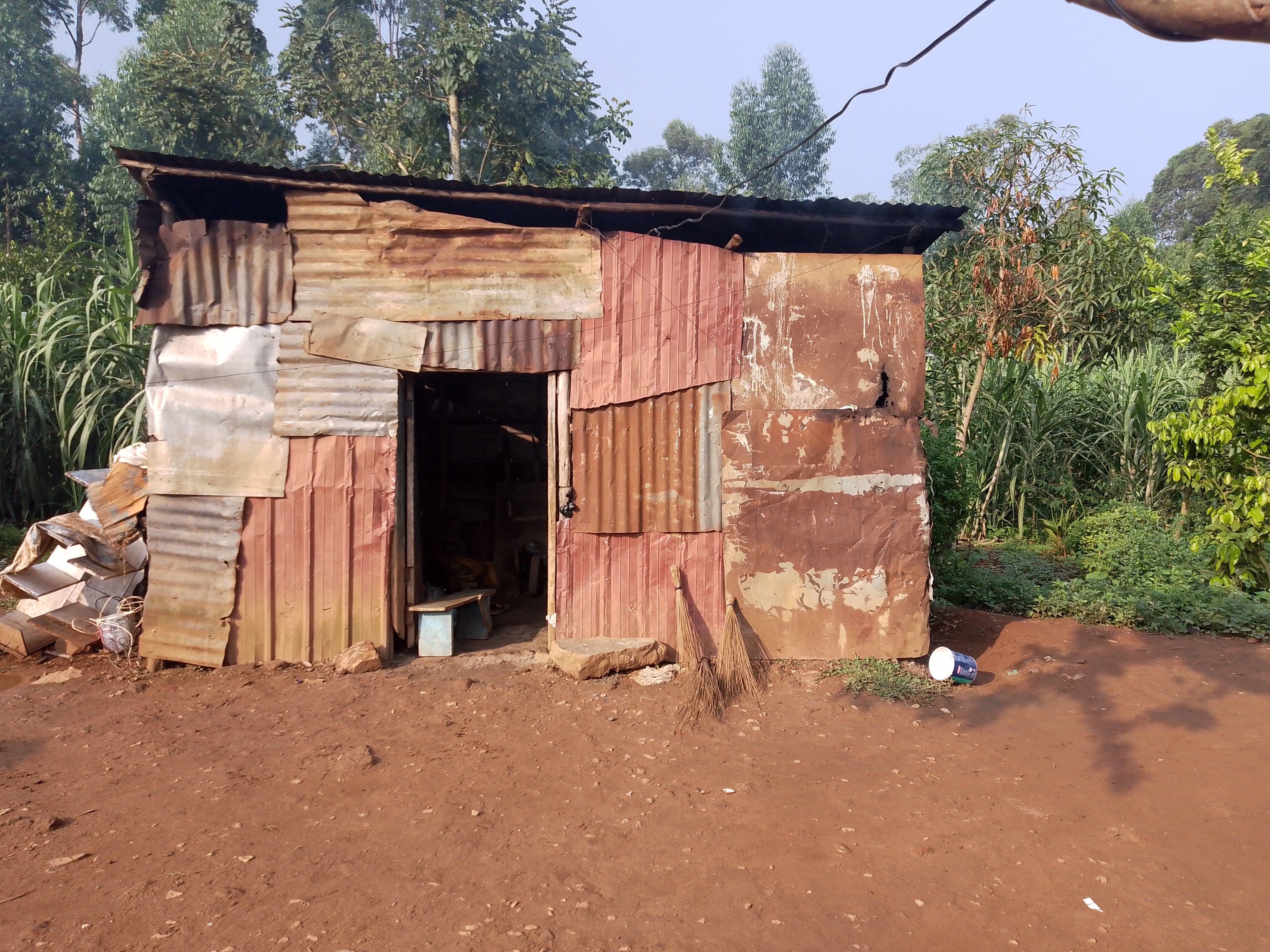 BUILD A KITCHEN TO SUPPORT FEEDING 520 KIDS.