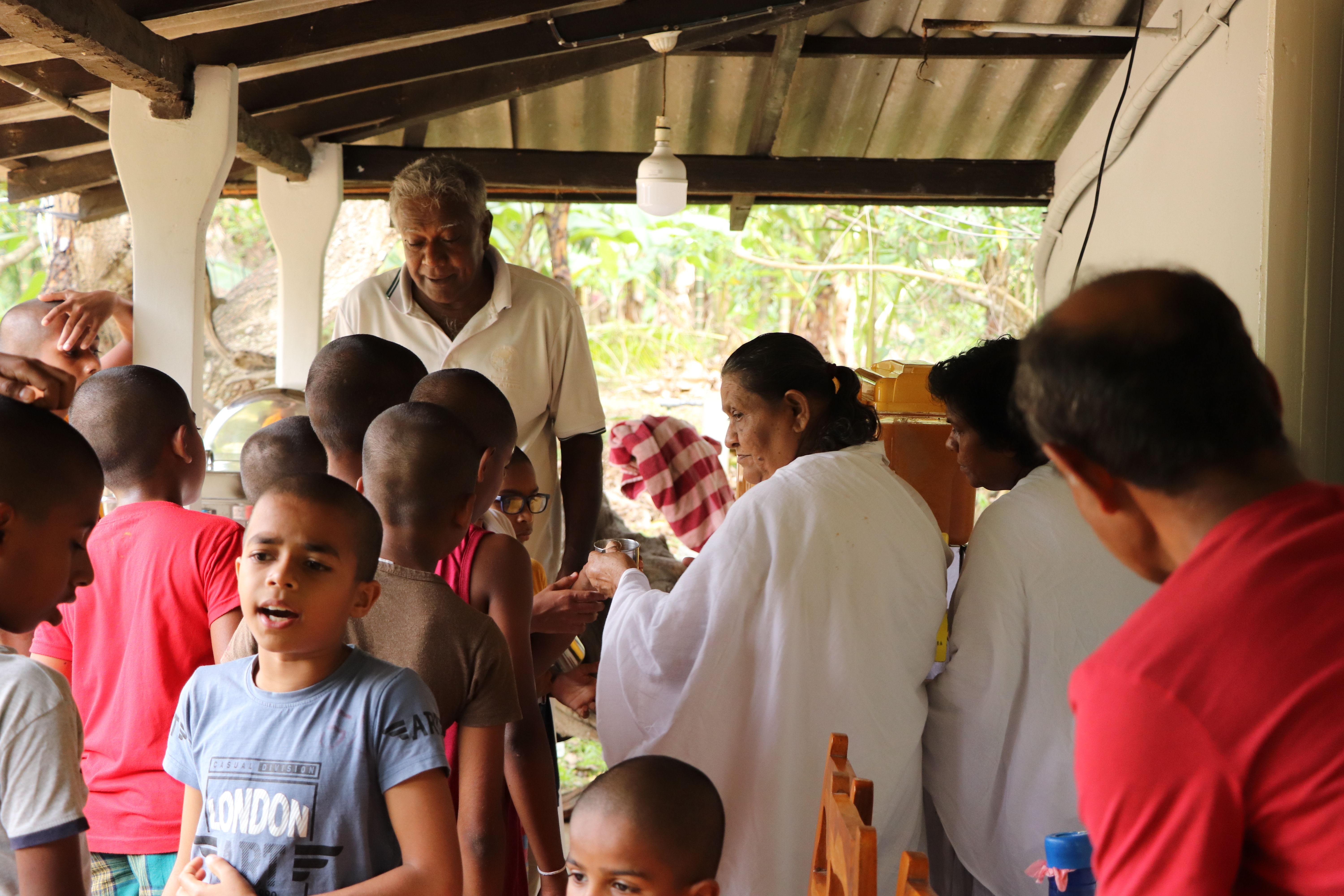 Build a Global Language Centre in Rural Sri Lanka
