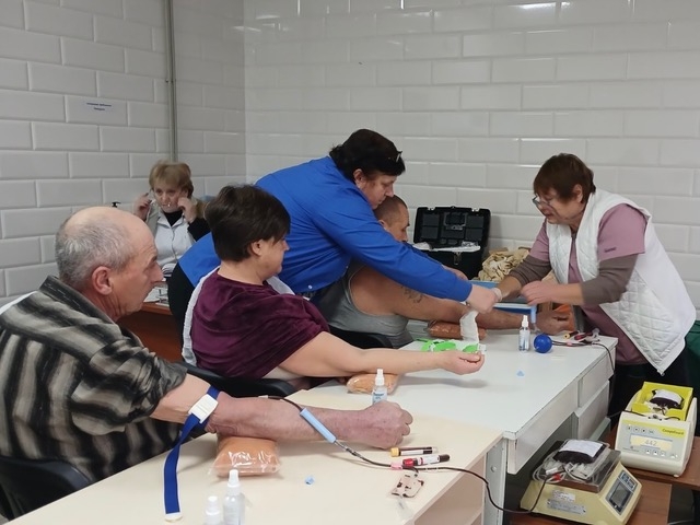 Minibus for Blood Collection: Kherson Lifeline