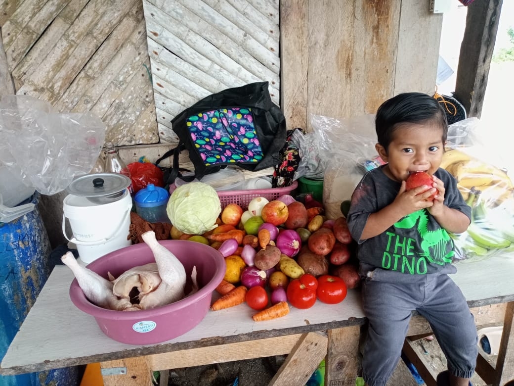 Create Hope: Feeding Coastal Families in Ecuador