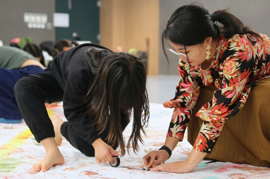 Empower Her Future: Girls' Mentorship in Korea