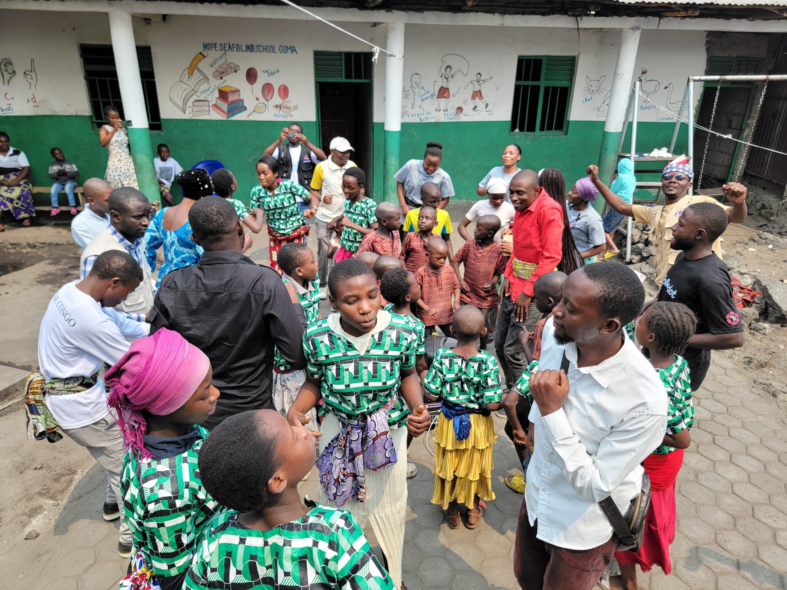 Give White Canes to Blind Children in Congo