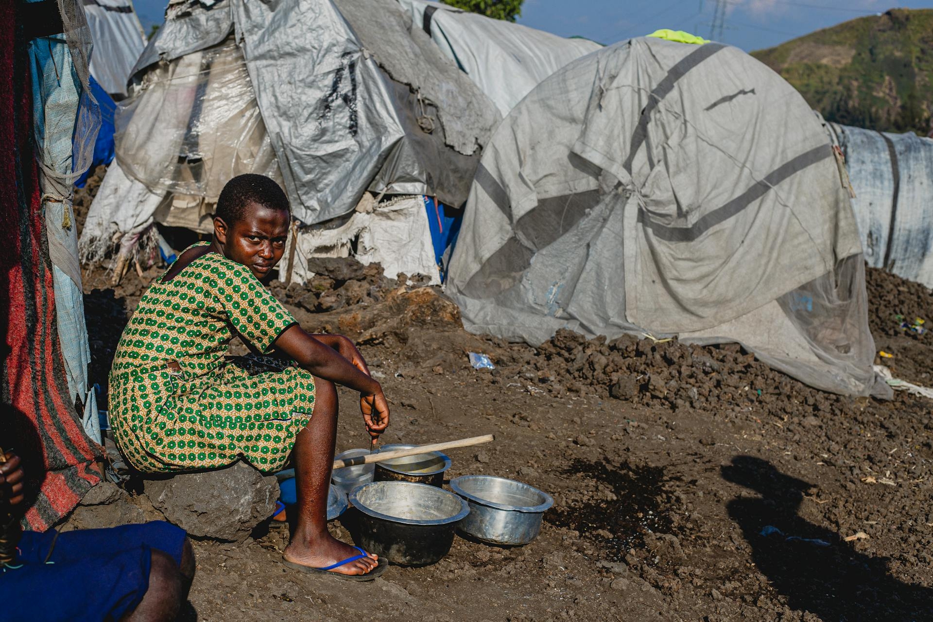 Help 100 Displaced Girls Attend School for 1 Year