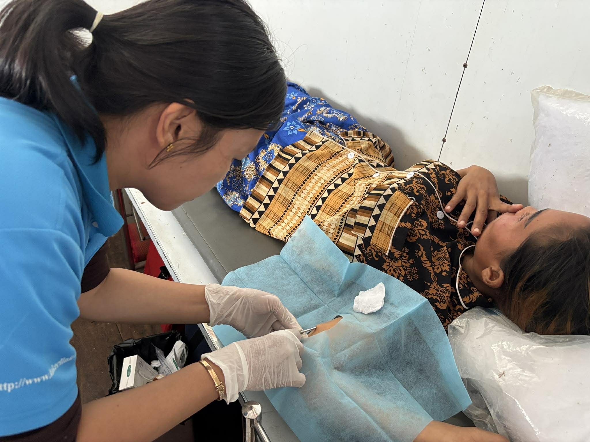 A Lifeline on Wheels: Keep The Lake Clinic Moving