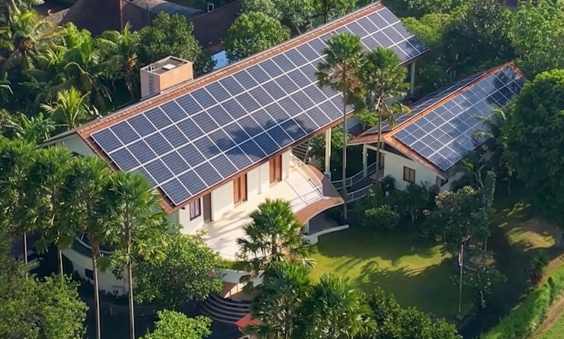 Solar Power for Safe Births and Disaster Response