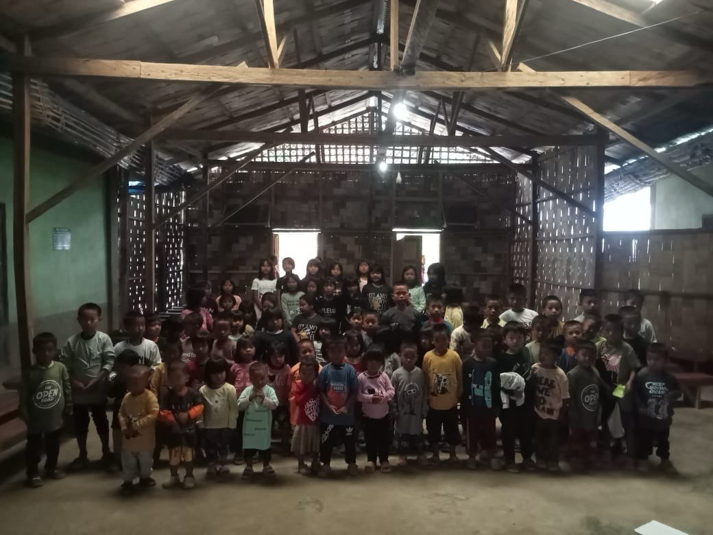 Bring Offline Learning Kits to Remote Schools