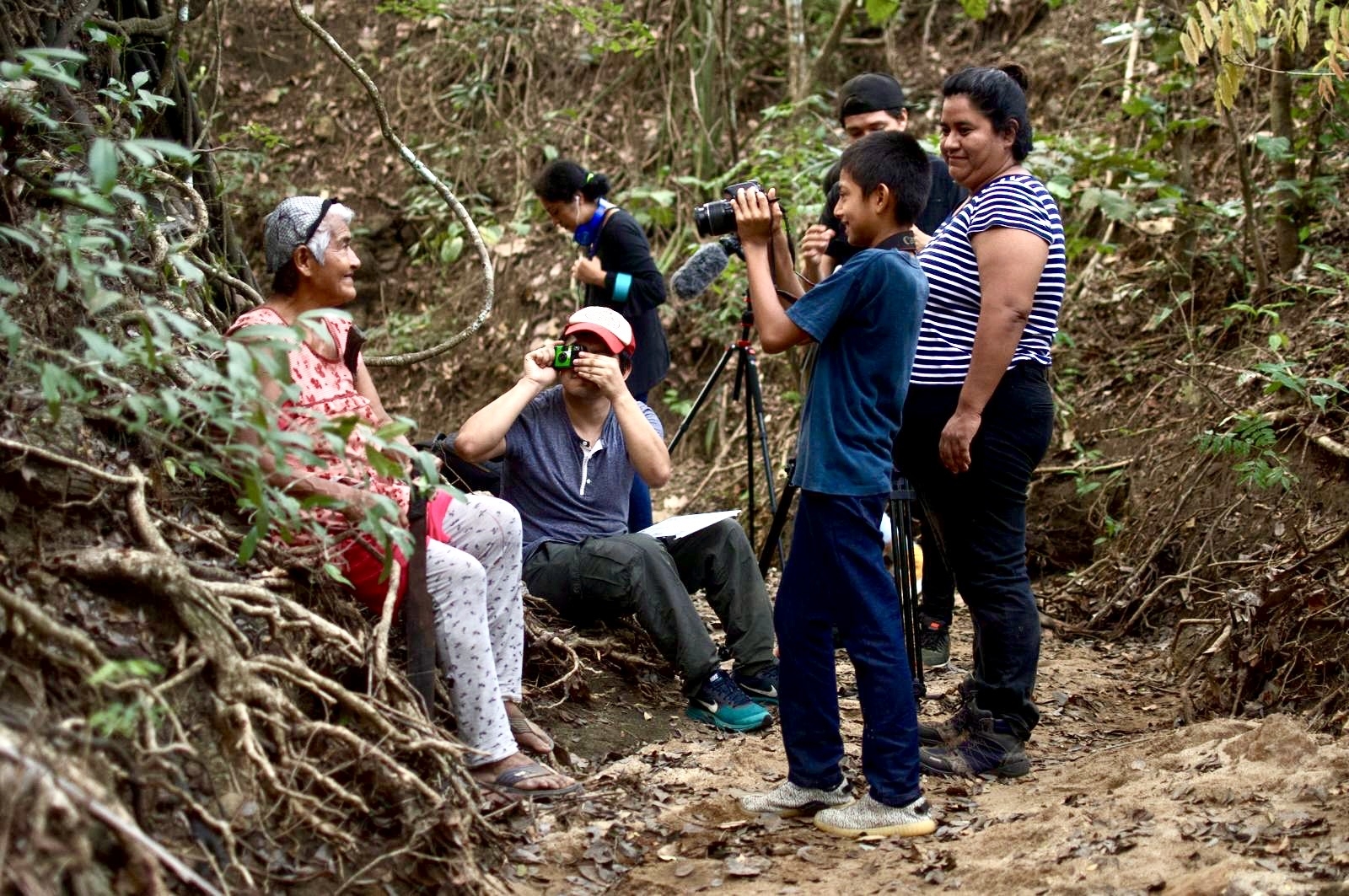 Empower youth in Guerrero to tell their stories