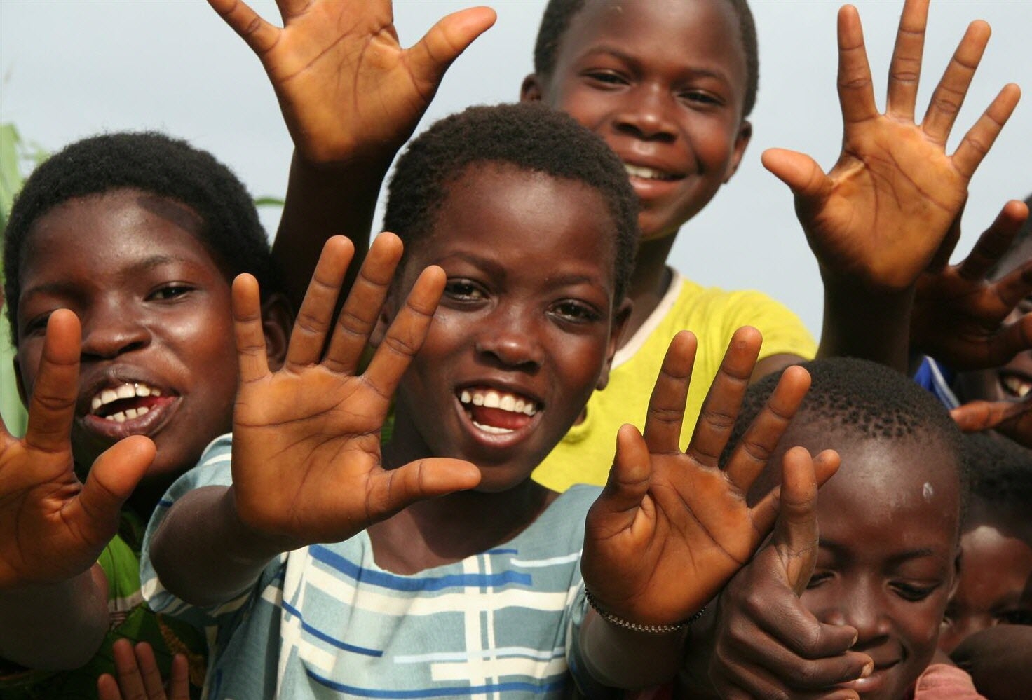 Nurishing Minds: Feeding and Educating vulnerable