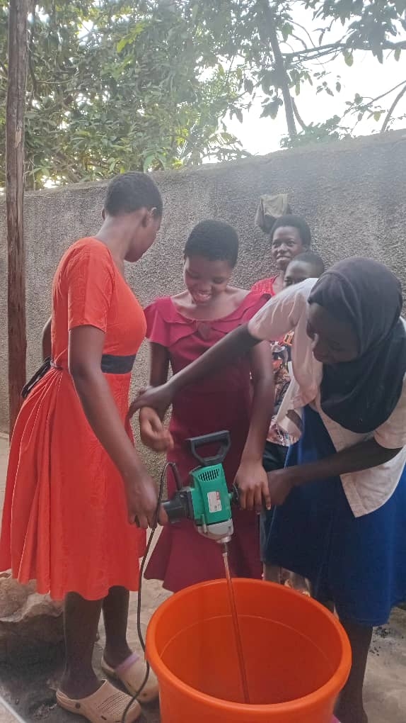 Vocational Training for Young and single Mothers