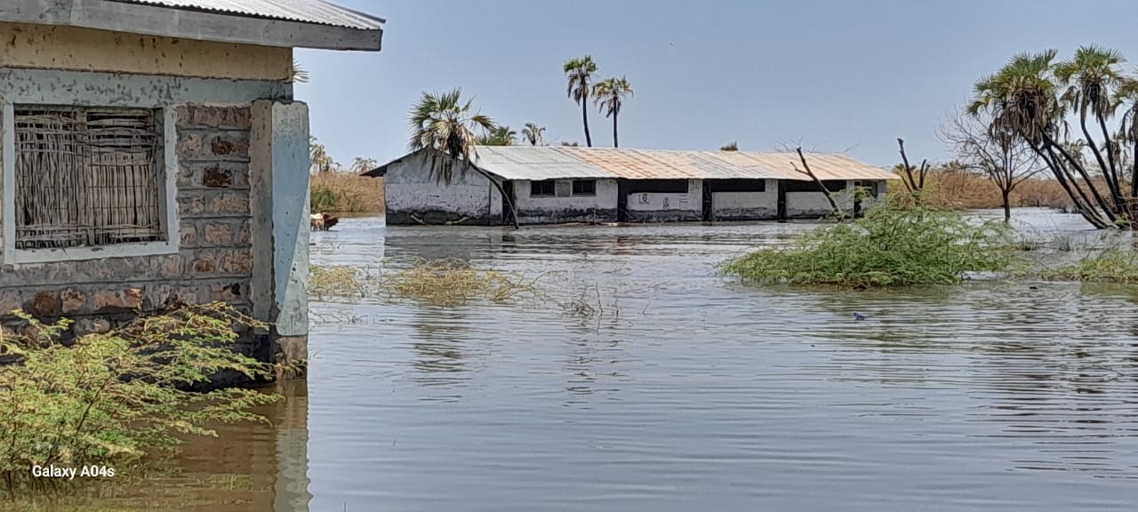 Save 1,000 Children Displaced by Rising Lake Flood