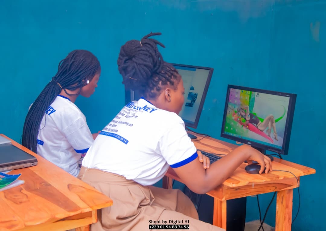 Train 200 young people in digital technologies