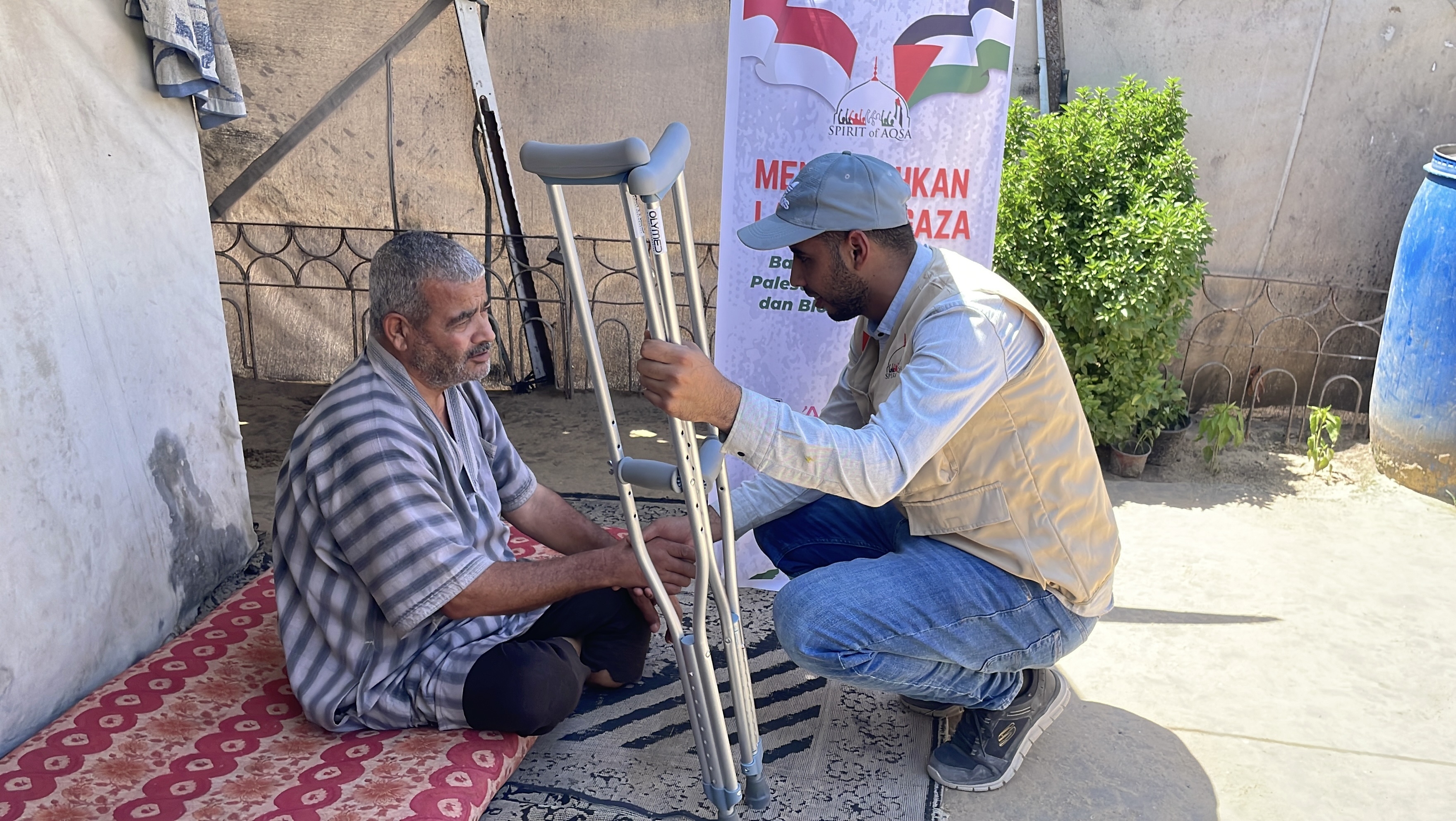 Support Recovery for Injured Amputees in Gaza