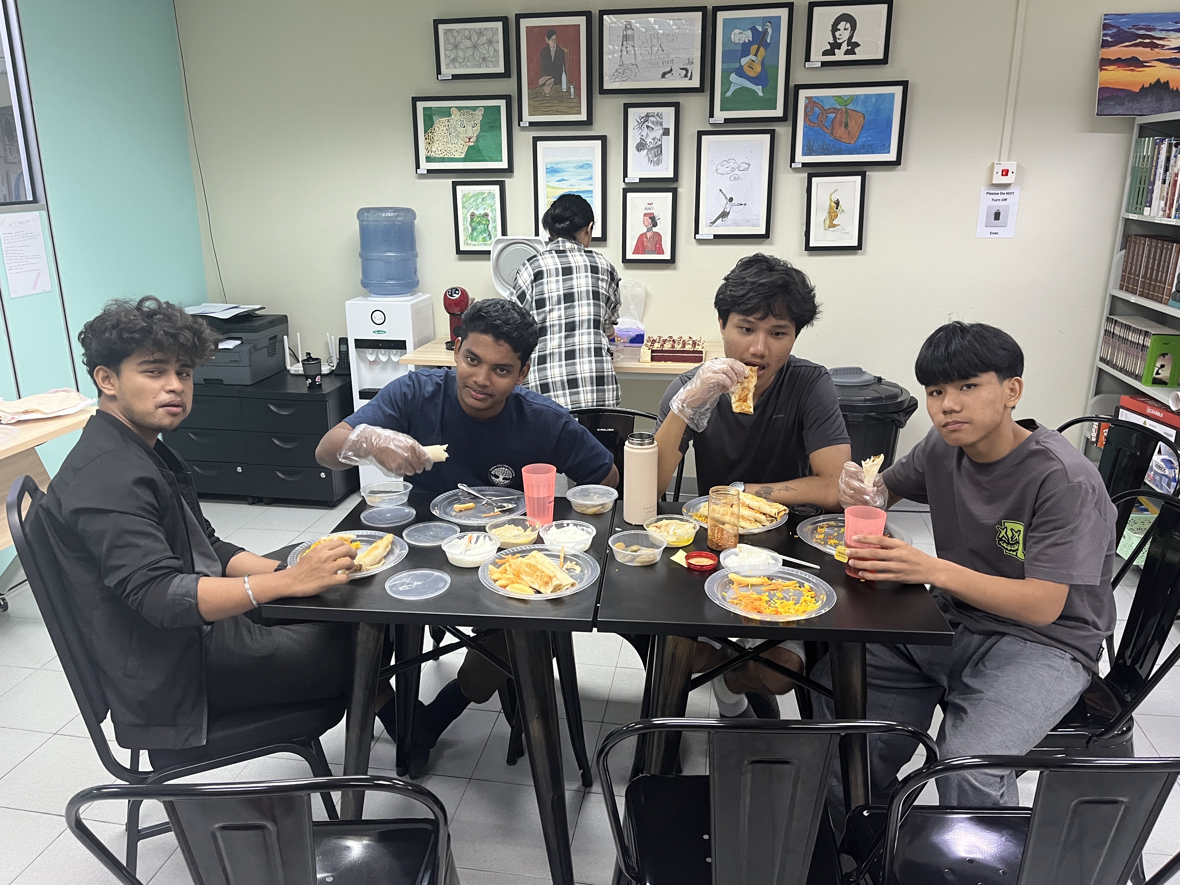 Help Provide Lunch to Deserving Refugee Students
