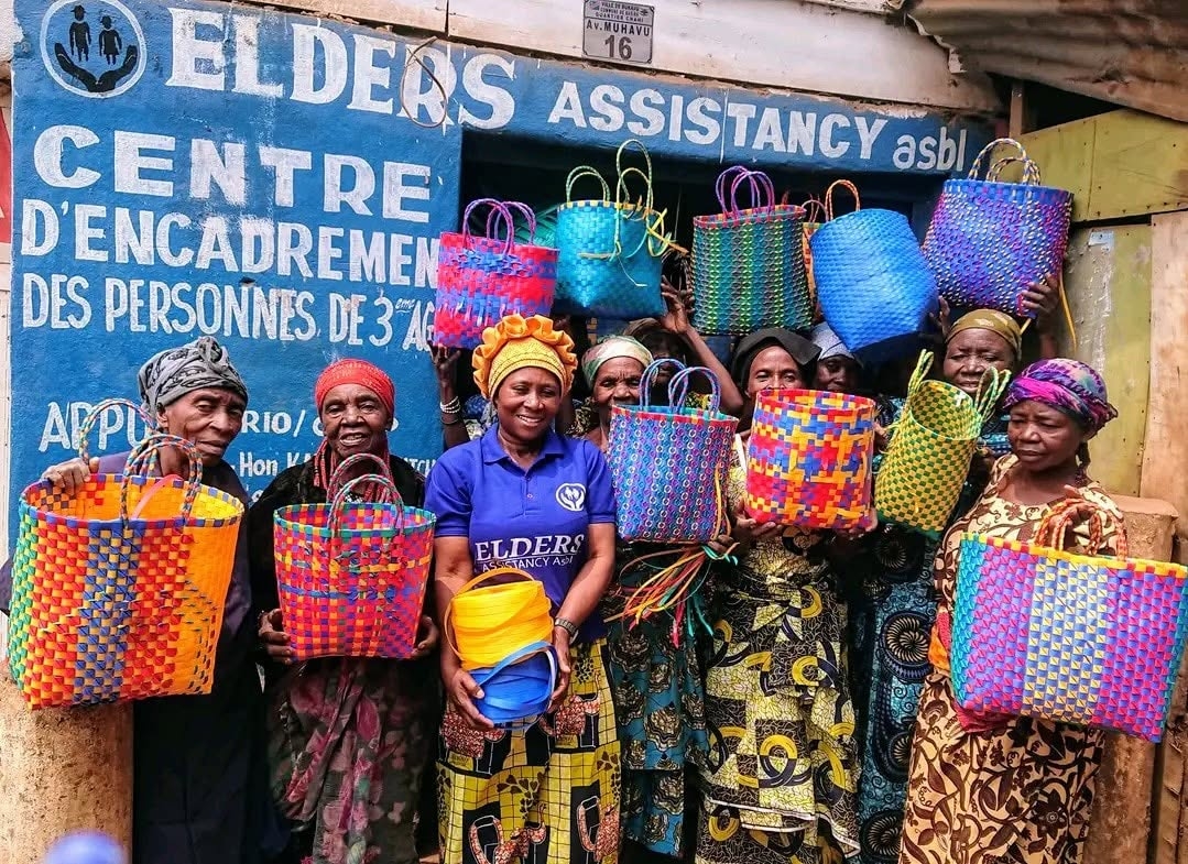 Support Basket Weaving for Elderly Women
