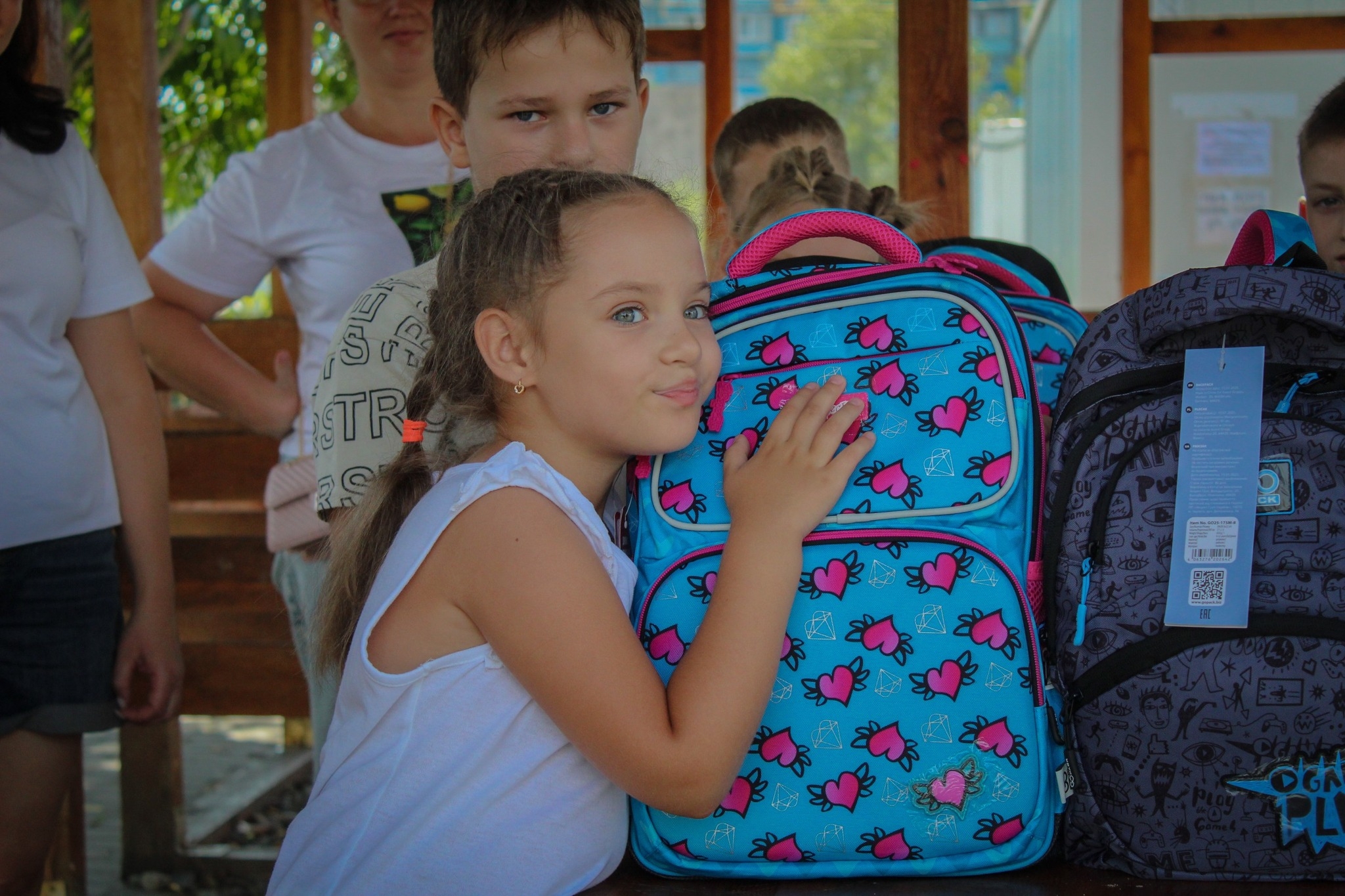 Equip War-Affected Ukrainian Children for School