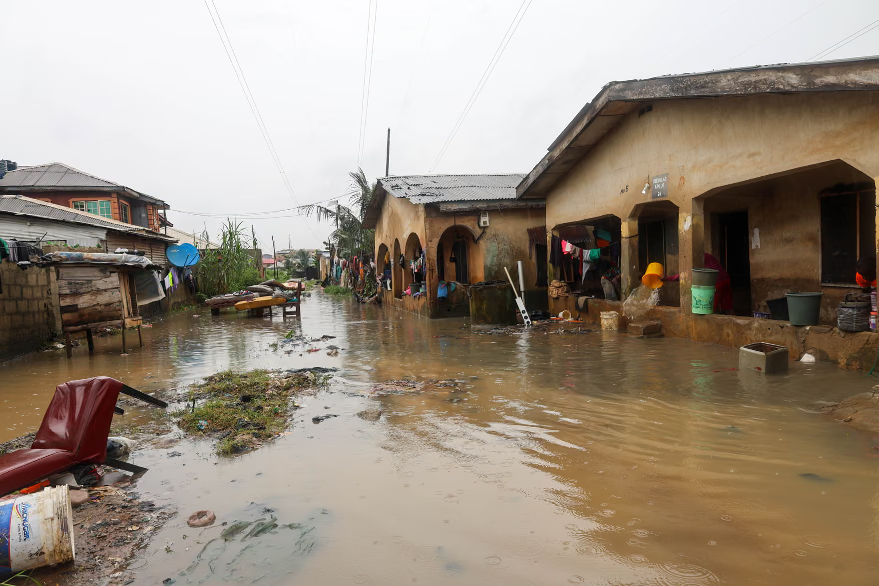 Nigeria Flood Emergency Food & Shelter for Victims