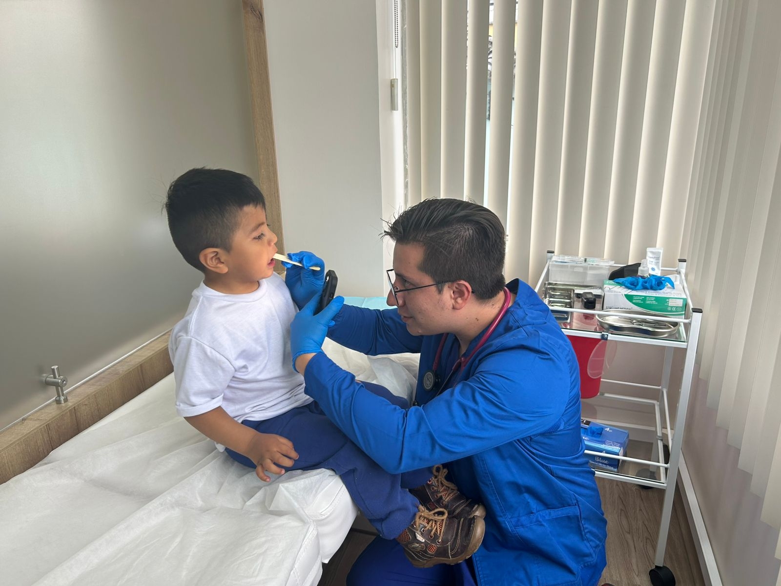 Fund 1,000 Health Visits for Families in Ecuador