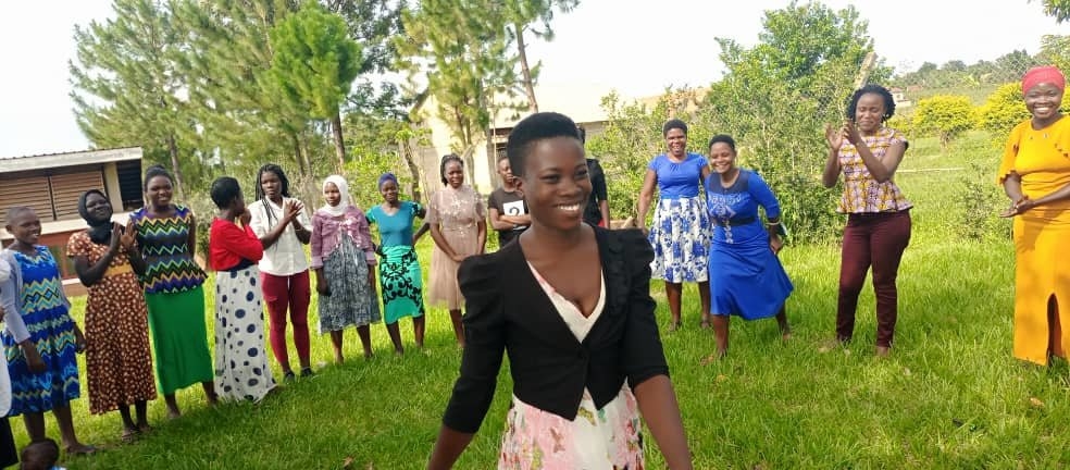 Support 225 adolescent mothers to thrive in Uganda
