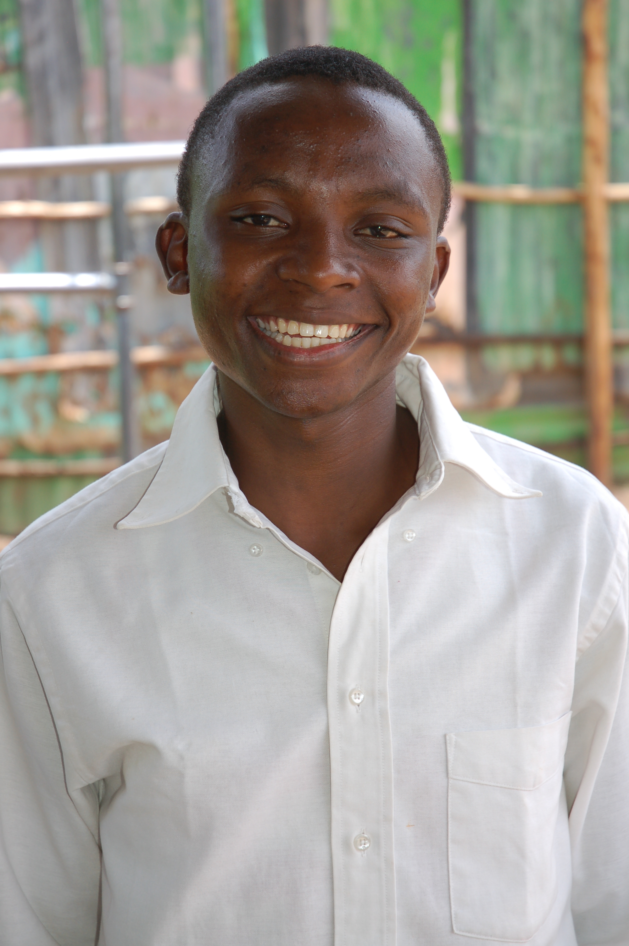 Help Ombisa to become a nurse