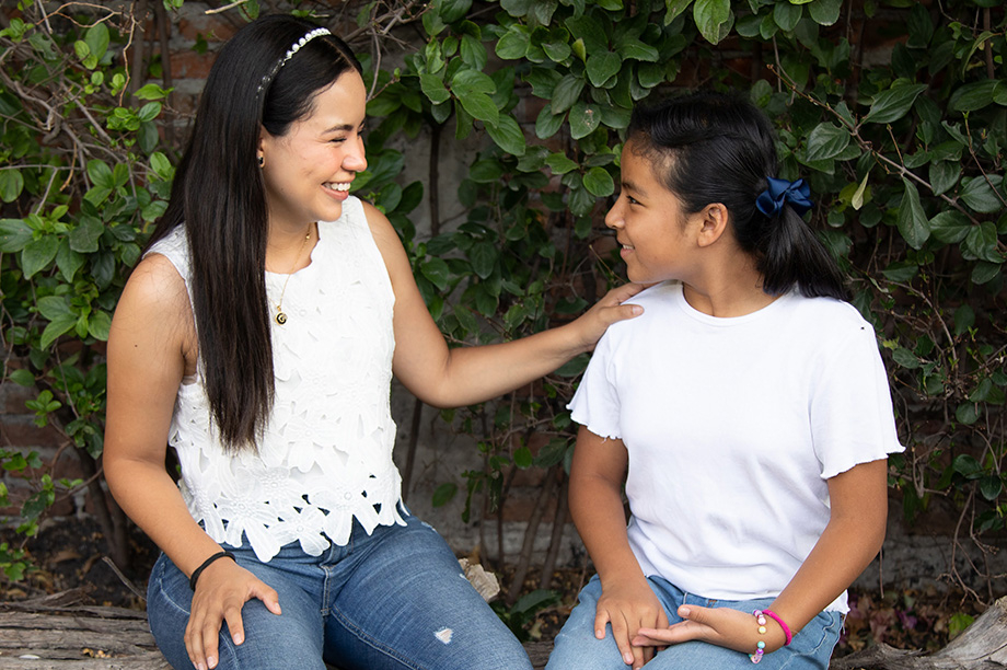 Give school & love to abandoned girls in Mexico